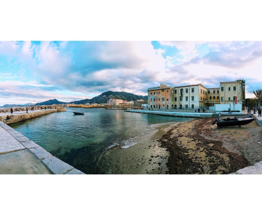Locazione Breve In Pieno Centro "Blue House" Apartment Palermo Luaran gambar